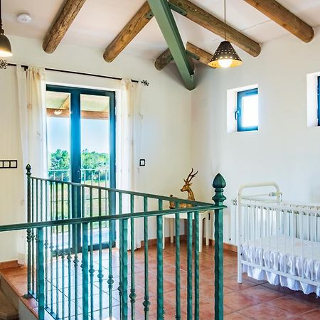Amaltea Guest House Канделеда Екстериор снимка