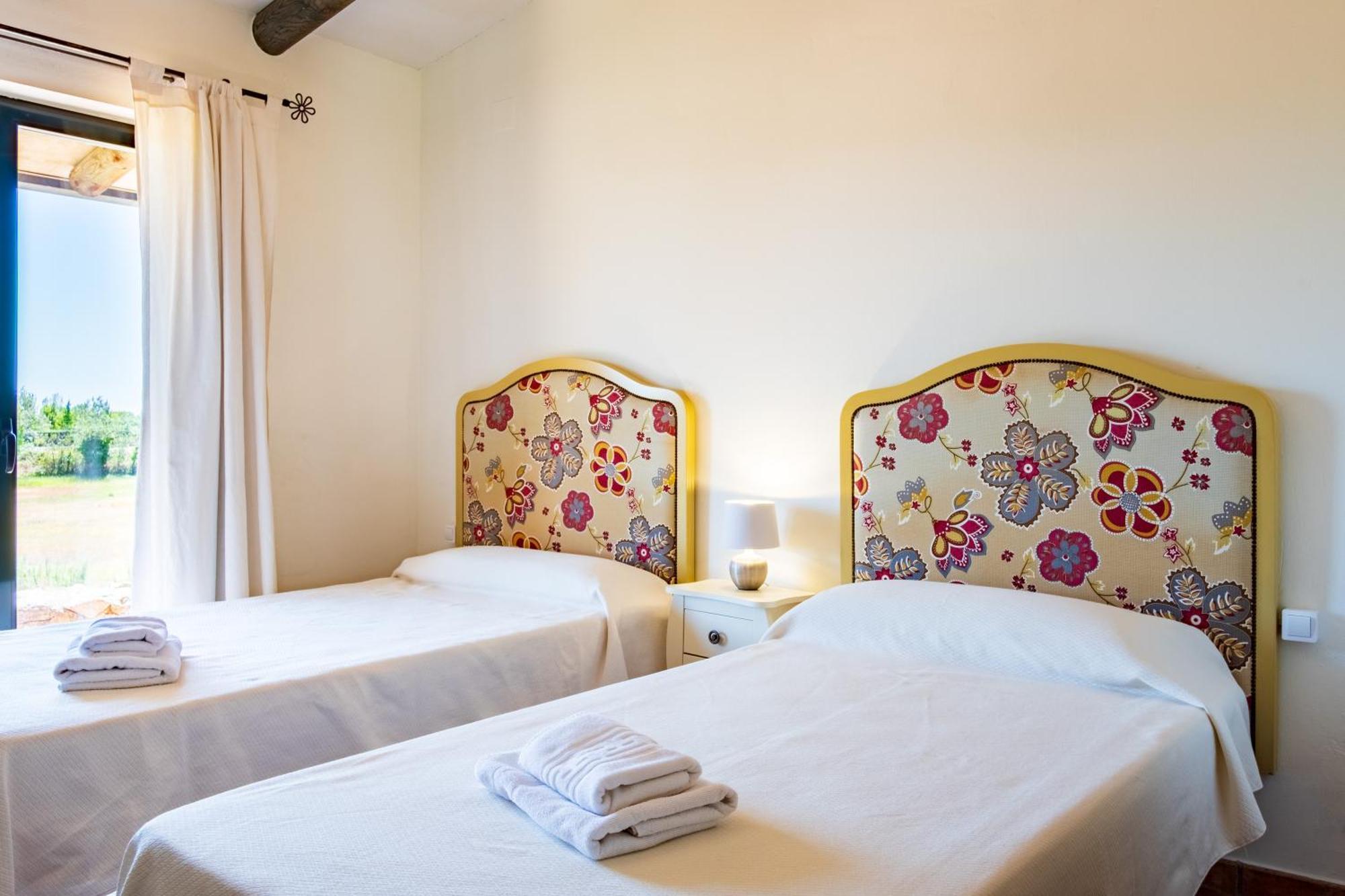 Amaltea Guest House Канделеда Екстериор снимка