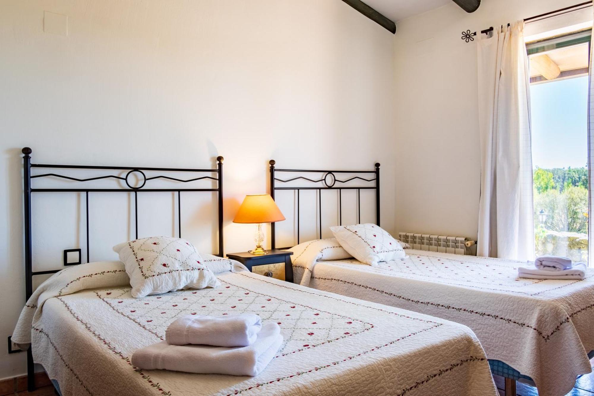 Amaltea Guest House Канделеда Екстериор снимка